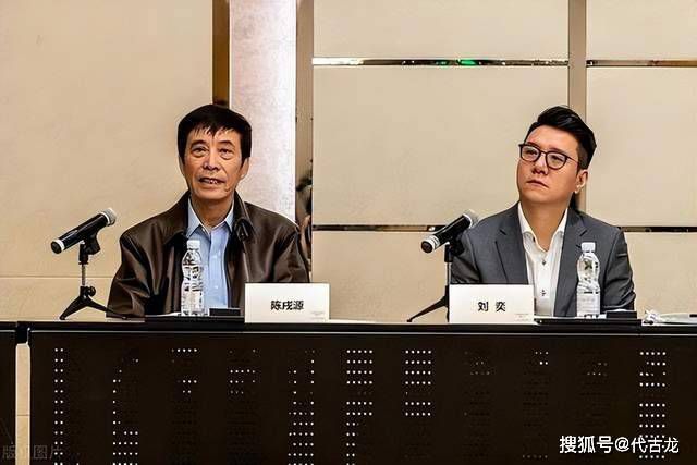 妇女厕撒尿和全身